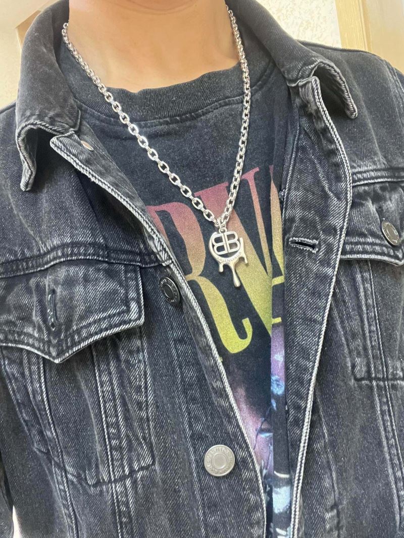 Ba1en*iaga necklaces